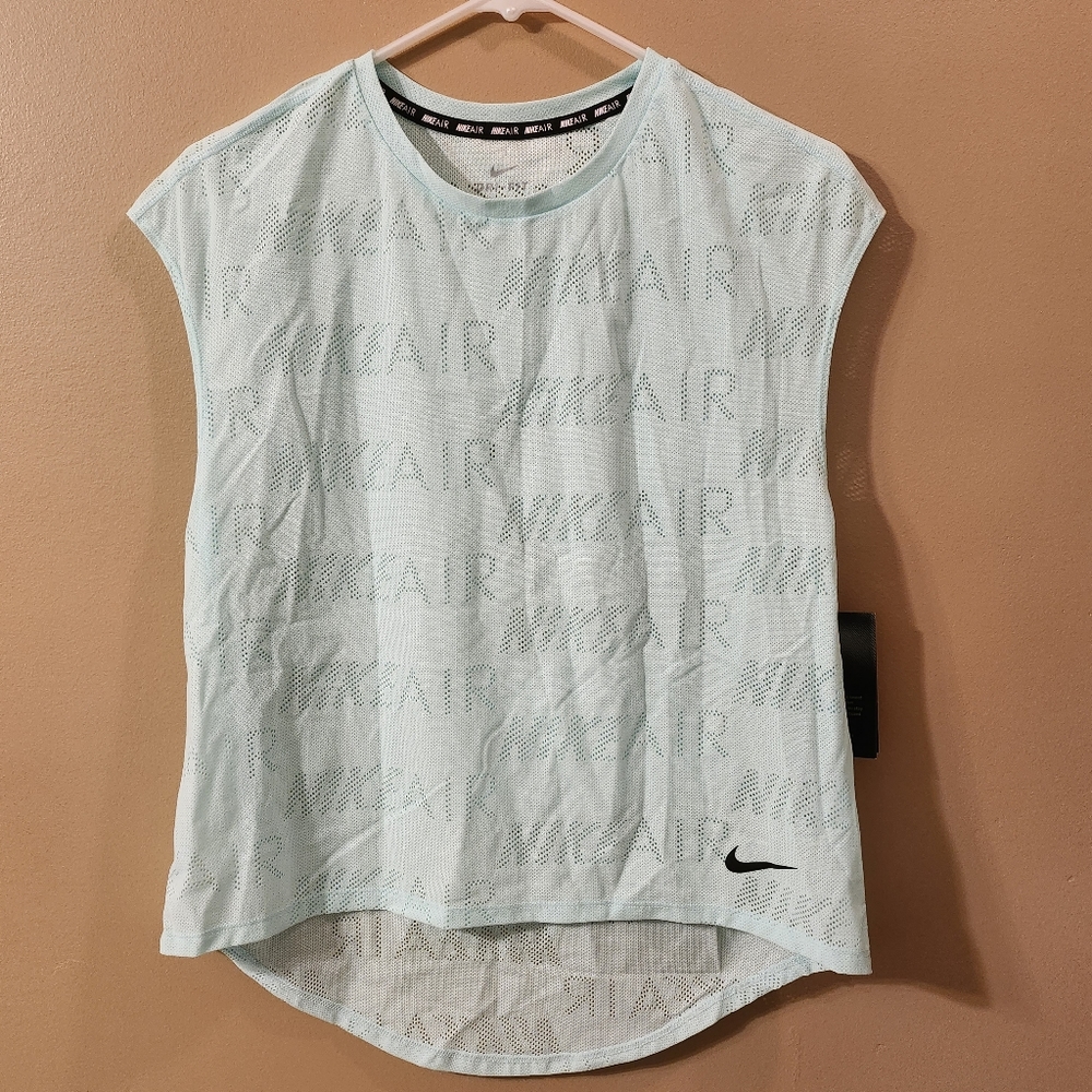 Nike Air Dri-Fit light blue running tank top size medium NWT